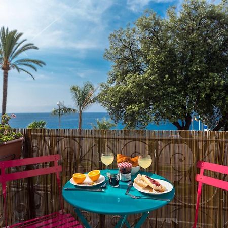 Etats Unis 892 - Spacious Flat On Sea Front Wac Niza Exterior foto