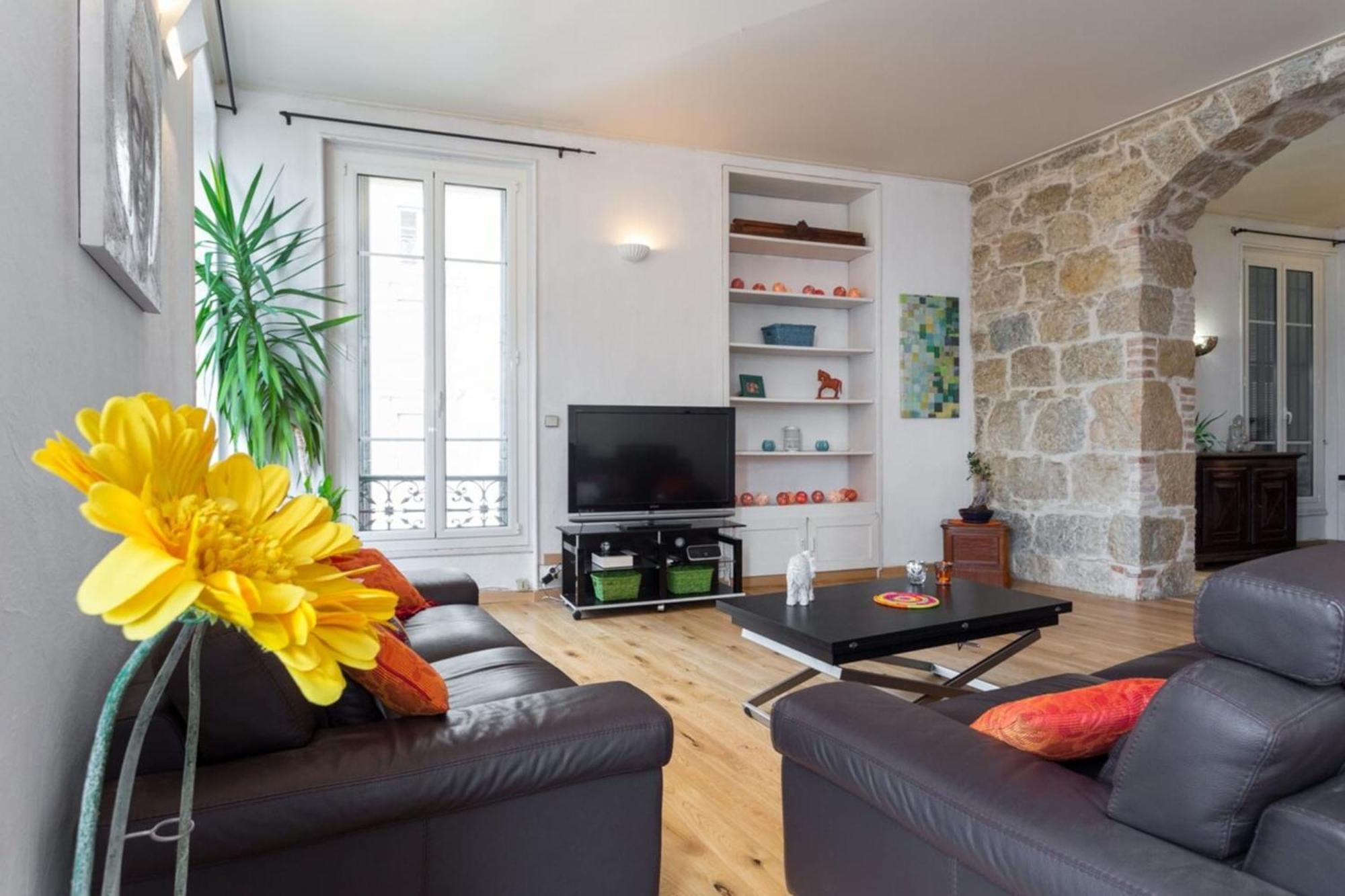 Etats Unis 892 - Spacious Flat On Sea Front Wac Niza Exterior foto